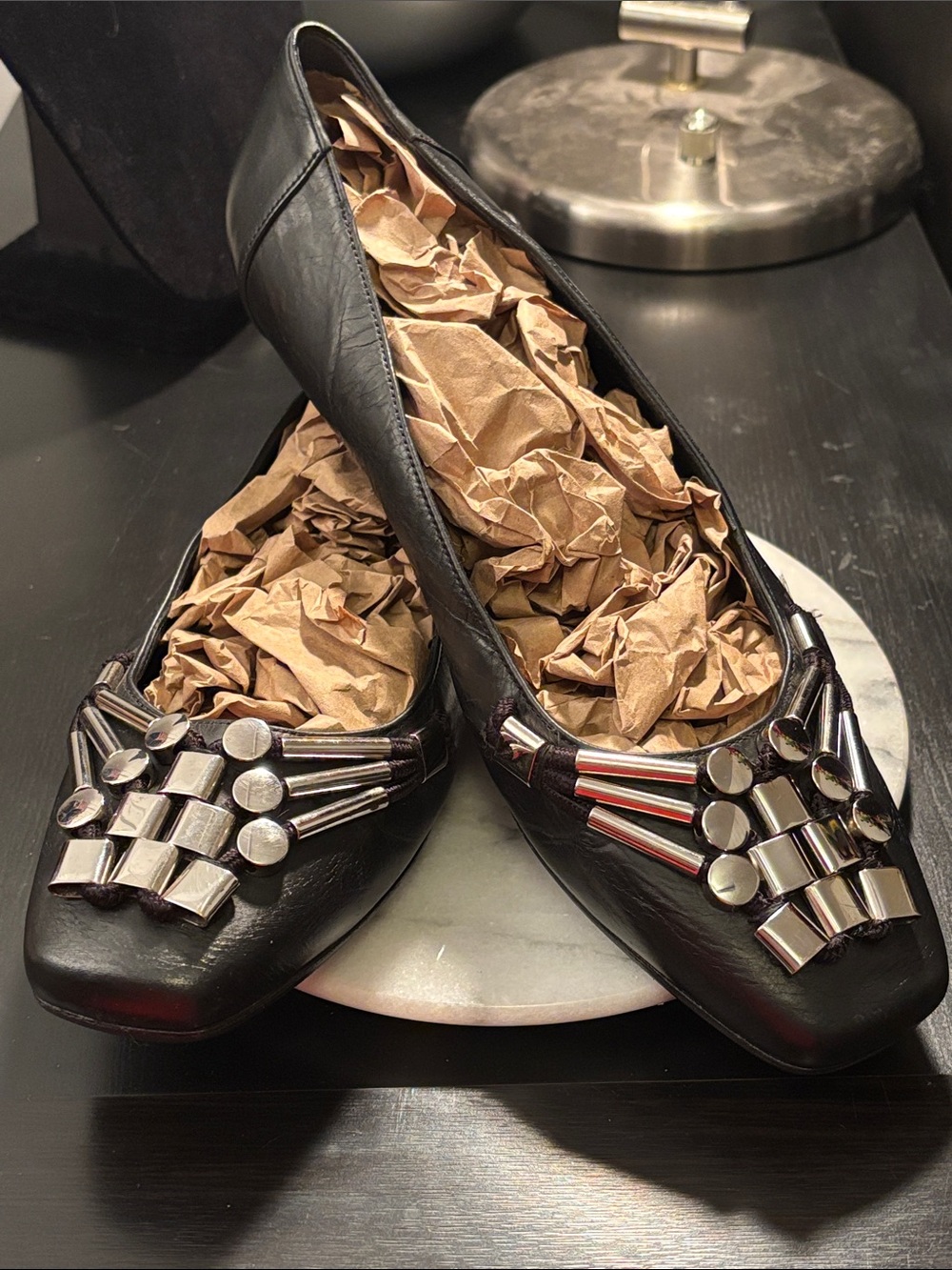 Gucci Black Leather Flats with Silver-Tone Stud Embellishments - Picture 13 of 13